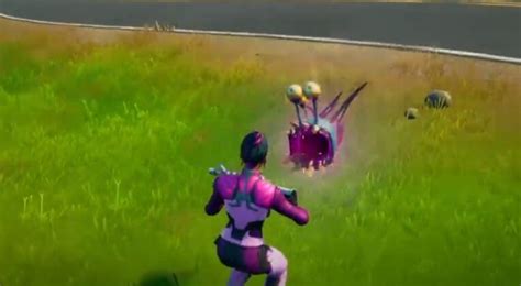 How To Get Alien Off Head Fortnite Fastest Way