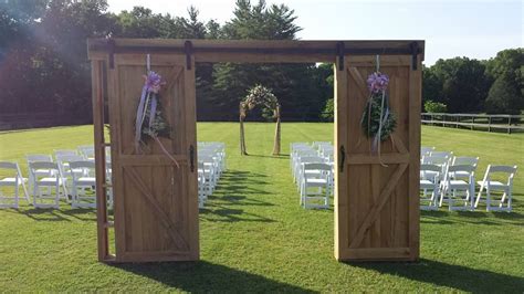 Barn Door Wedding Aisle Entrance With Rustic Ceremony Arch Barn Door