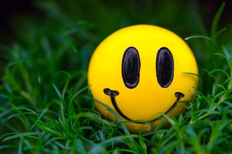 A smiley person smiles a lot or is smiling. smiley Wallpapers HD / Desktop and Mobile Backgrounds