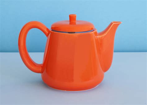 George Sowden Designs Softbrew Teapots To Alleviate Lousy Tea Bags