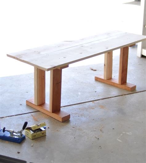 This diy folding table is really as simple as it looks and the very detailed instructions mean you don't have to be a wiz at woodwork to get this done. Hanging chair frame plans, diy wood table legs