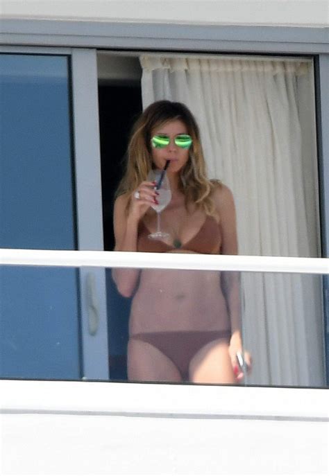 heidi klum in bikini on her hotel balcony in miami 01 07 2017 hawtcelebs