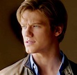 Lucas Till as Angus Macgyver in 1x15 Magnifying Glass in the MacGyver ...