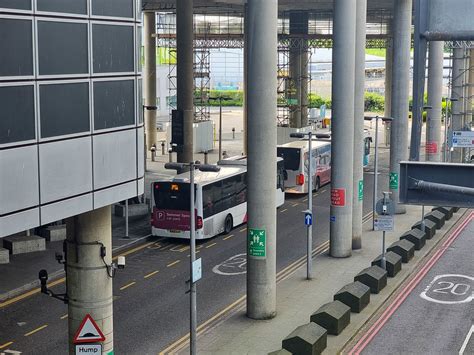How To Avoid The Gatwick Drop Off Charges Pick Up And Drop Off For