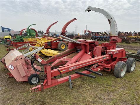 Gehl 1065 Pull Type Forage Harvester 3795 Machinery Pete