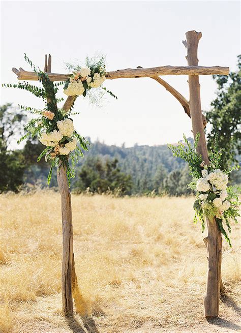I know wedding arches, arbors, and pergolas looks hard af to achieve hello friends! Where to Buy Wedding Arches for Outdoor Ceremony ...