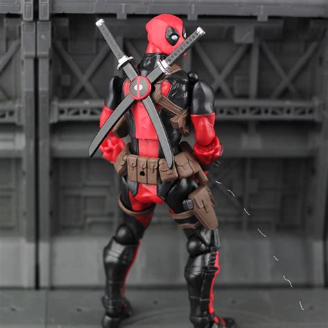 Deadpool Variant Action Figure 18 Scale Painted Figure Movable