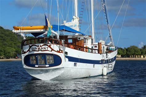 Windjammer Cruises Caribbean Barefoot