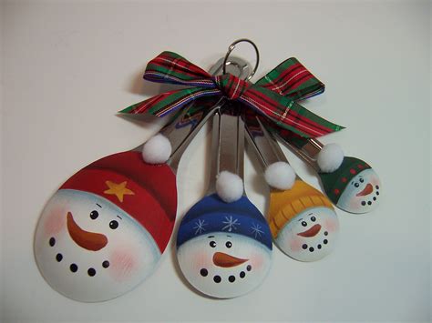 Snowmen Spoon Ornaments I Feel The Need To Make A Set Of These To Hang