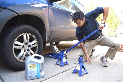 In contrast to car theft, carjacking is usually in the presence and knowledge of the victim. How to Use Car Jack Stands Properly - CAR FROM JAPAN