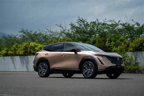 Nissan Announces Its First Electric Suv With Up To 610km Range Soyacincau