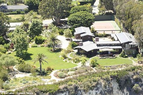 Julia Roberts Lands Herself Another Stunning Malibu Estate Across The