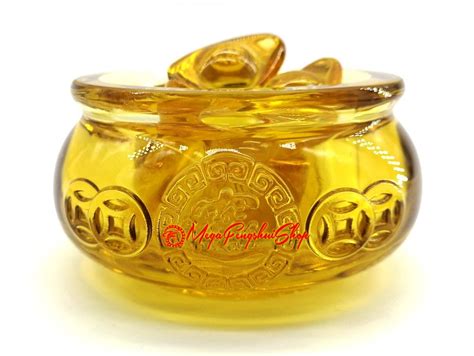 Yellow Liu Li Feng Shui Wealth Pot With Gold Ingots