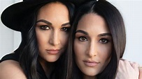 Meet the Bella Twins at Cincinnati Wine and Food Experience