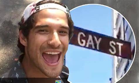 Teen Wolfs Tyler Posey Says He Is Not Gay And Tells Fans Hes Truly