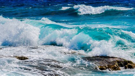 蓝色高清唯美海洋海浪浪花海水水花背景图免费下载 觅知网