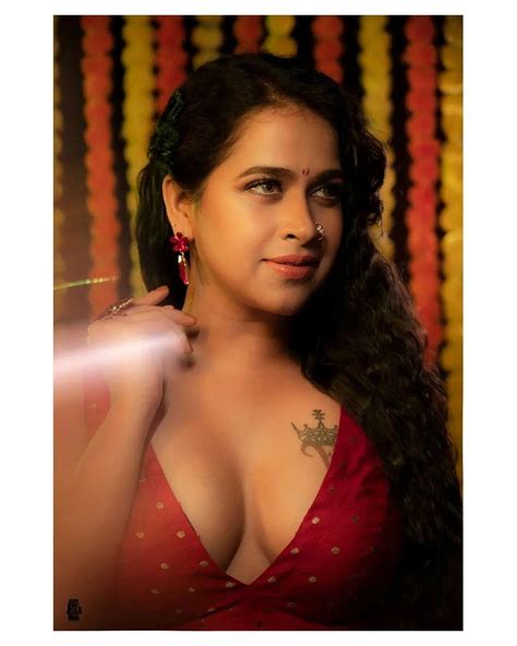 beautiful and sexy photoshoot sadhika venugopal exposing cleavage hot and sexy photoshoot