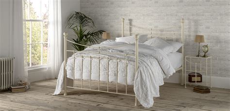 The Lily Iron Bed Wrought Iron And Brass Bed Co