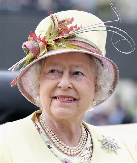Королева Елизавета Вторая Queen Elizabeth Ll фото №521348