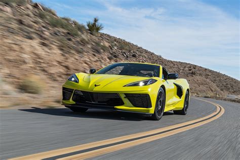 What The Corvette Stingray Has To Offer For 2021 Autoevolution