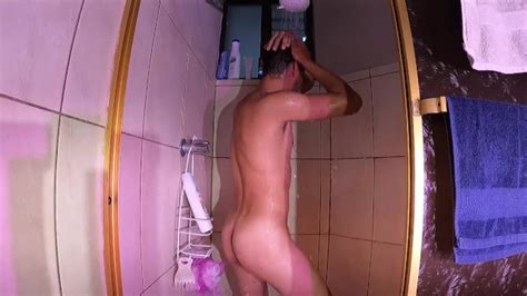 Bailando En El Baño Con Tremendo Culo Poses Fetiche Verga Grande