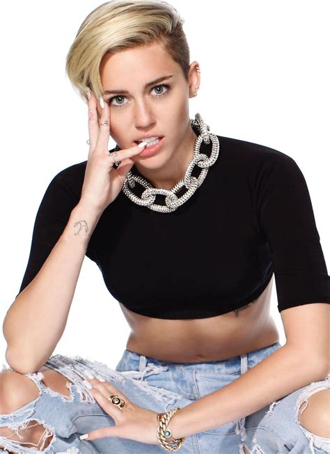 Miley Cyrus In 2024 Miley Cyrus Style Miley Cyrus Pictures Miley Cyrus