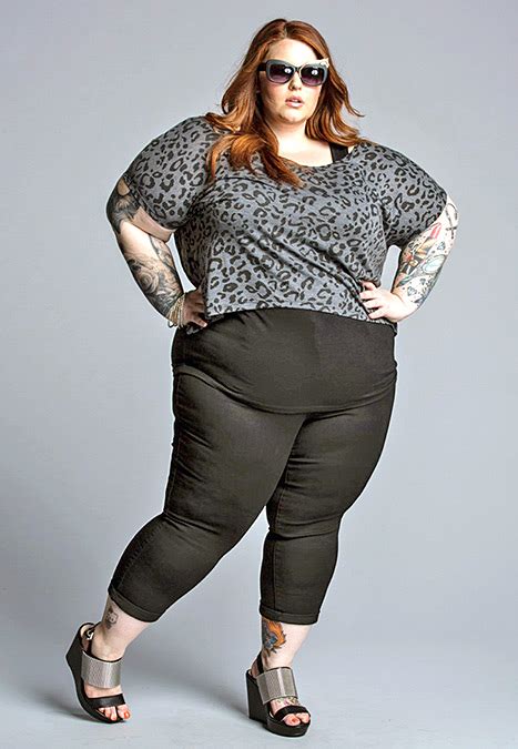 Plus Size Model Tess Holliday Glows In Photoshop Free Torrid Campaign
