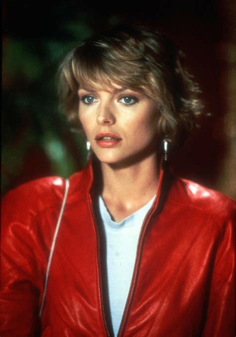 Michelle Pfeiffer Into The Night