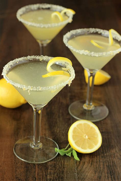 The Perfect Lemon Drop Martini Mirlandras Kitchen
