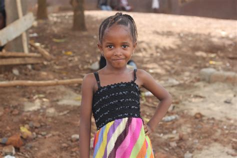 Help Aminata Make Her Education Dream Come True Globalgiving