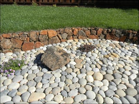 Types Of Rocks Used For Landscaping Home And Garden Designs
