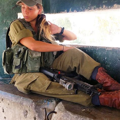 Say Hello To The Hot Women Of The Israeli Defense Force Pics