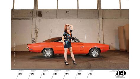 Girls And Legendary Us Cars 2019 Heißer Pin Up Kalender Auto Motor Und