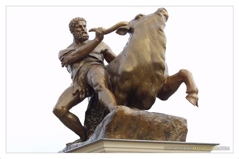 Divine hero in greek mythology, son of zeus and alcmene. Hercule de Sénèque: contacts avec le christianisme? | EEChO