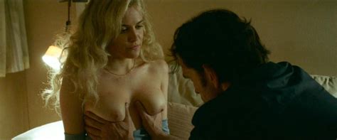 Riley Keough Nude Explicit Sex Scenes Scandal Planet