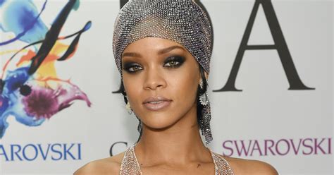 Nude Photo Hackers Target Rihanna In Latest Batch Of Leaks And This Got