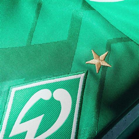 Sv werder bremen has a beautiful dls 2021 kits. Werder Bremen 2020-21 Umbro Home Kit | 20/21 Kits ...