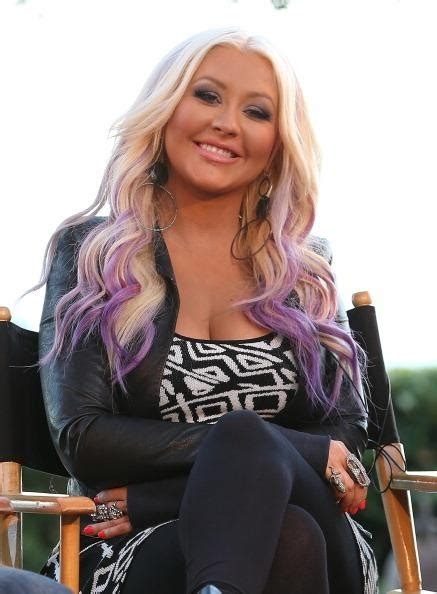 Christina Aguilera With Purple Ombre Highlights Ombre Hair Christina