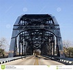 Washington Avenue Bridge En Waco Tejas Foto de archivo - Imagen de ...