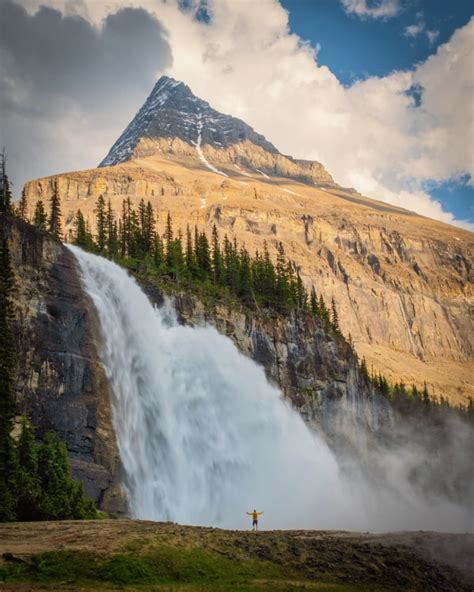 How To Hike The Epic Berg Lake Trail In Mount Robson Provincial Park