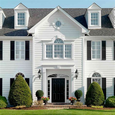18 Colonial House Styles With Enduring Charm Better Homes And Gardens