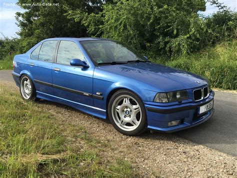 1994 BMW M3 E36 3 0 240 KM Dane techniczne Zużycie paliwa Wymiary
