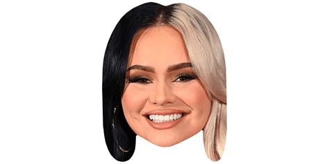 natalia haddock smile maske aus karton celebrity cutouts