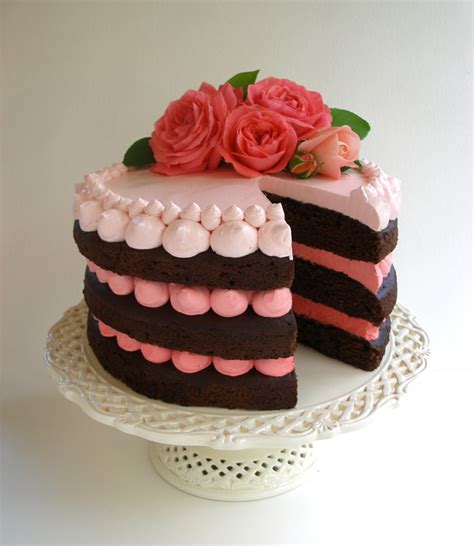 8:24 montreal confections 454 696 просмотров. Chocolate Ombre Cake | CraftyBaking | Formerly Baking911