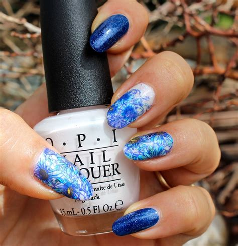 Stamping Nail Art Uber Chic Série 5 Marguerites Bleues Nail Art