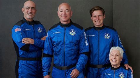 Jeff Bezos To Ride Own Rocket On His Space Travel Companys 1st Flight