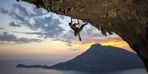 How Rock Climbing Does Your Mind And Body Good Huffpost Life