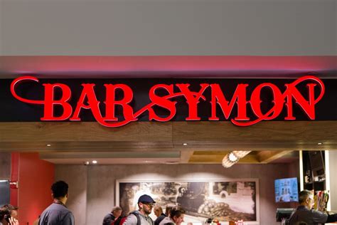 Chef Michael Symons Bar Symon Restaurant Coming To Cleveland Hopkins