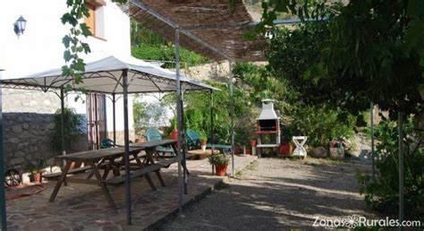 Los huéspedes pueden navegar por la web gracias a nuestro acceso a internet wifi gratis. Casa Rural Mirador | Casa Rural en Castril (Granada)