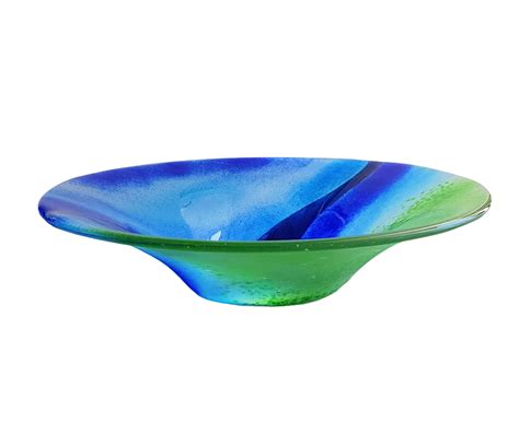 Maybe it's not the fruit that is uninviting, but the bowl they are in! A unique handmade glass fruit bowl inspired by the ...